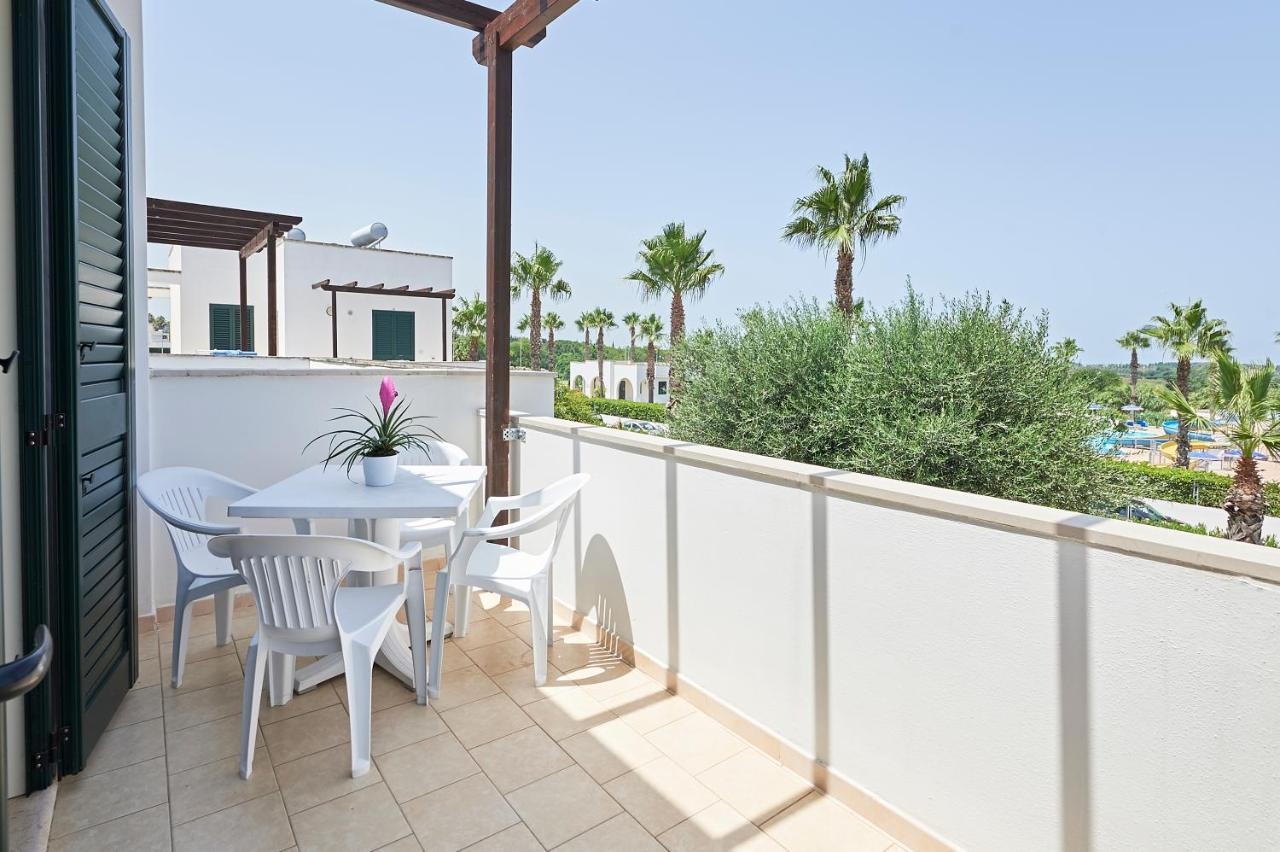 Alba Azzurra - Cdshotels Torre dell'Orso Buitenkant foto