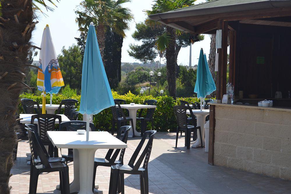 Alba Azzurra - Cdshotels Torre dell'Orso Buitenkant foto