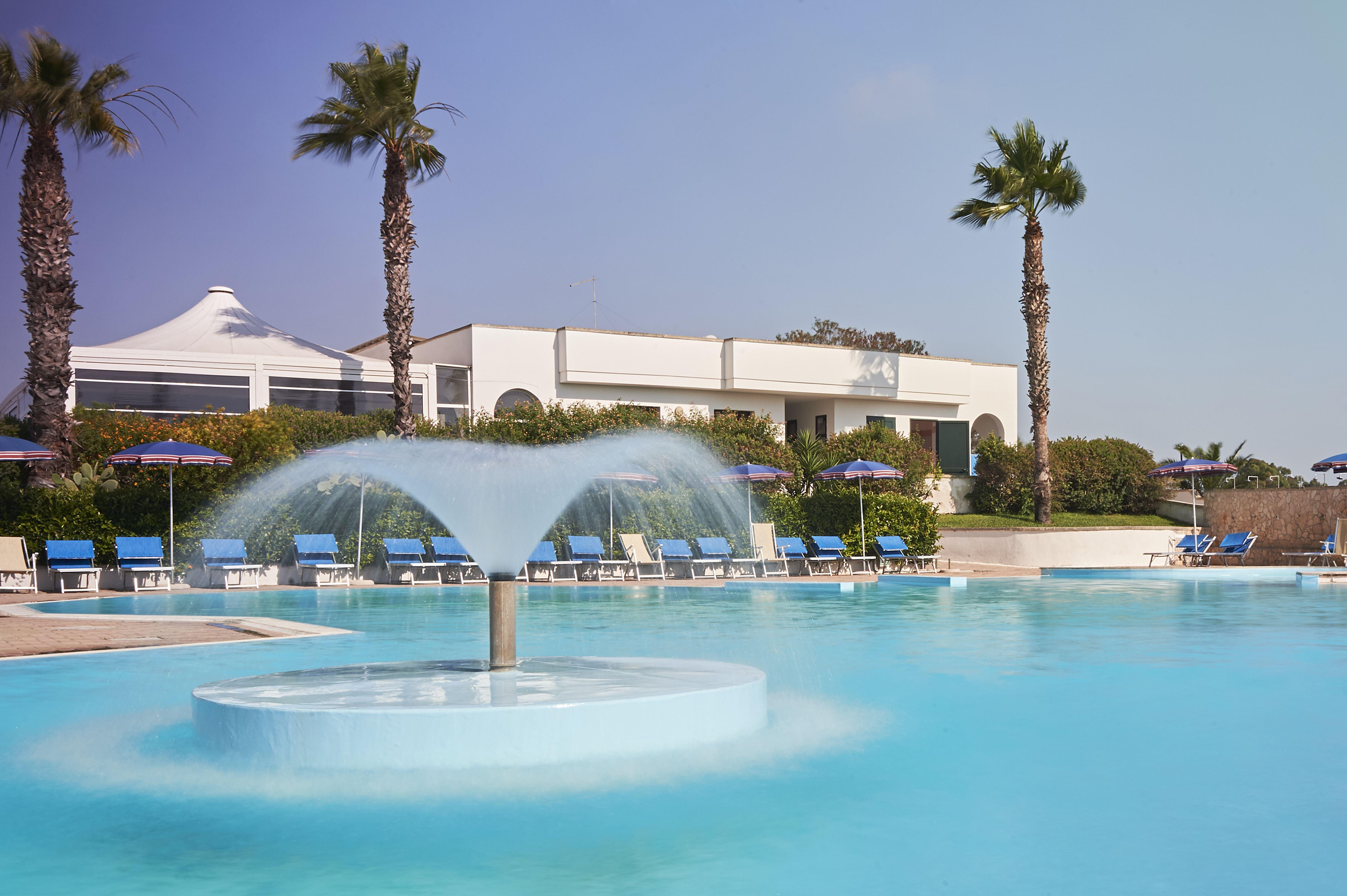 Alba Azzurra - Cdshotels Torre dell'Orso Buitenkant foto