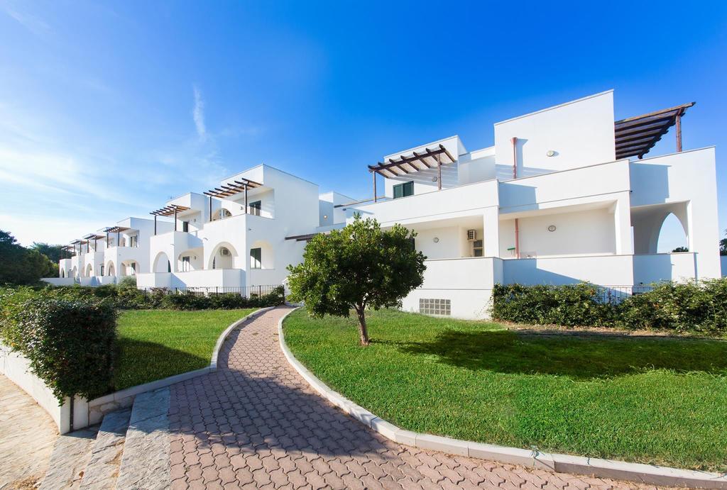 Alba Azzurra - Cdshotels Torre dell'Orso Buitenkant foto